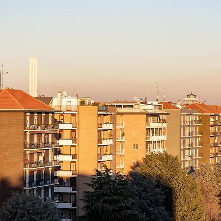 Beplace Apartments In Primaticcio Milan Exterior photo